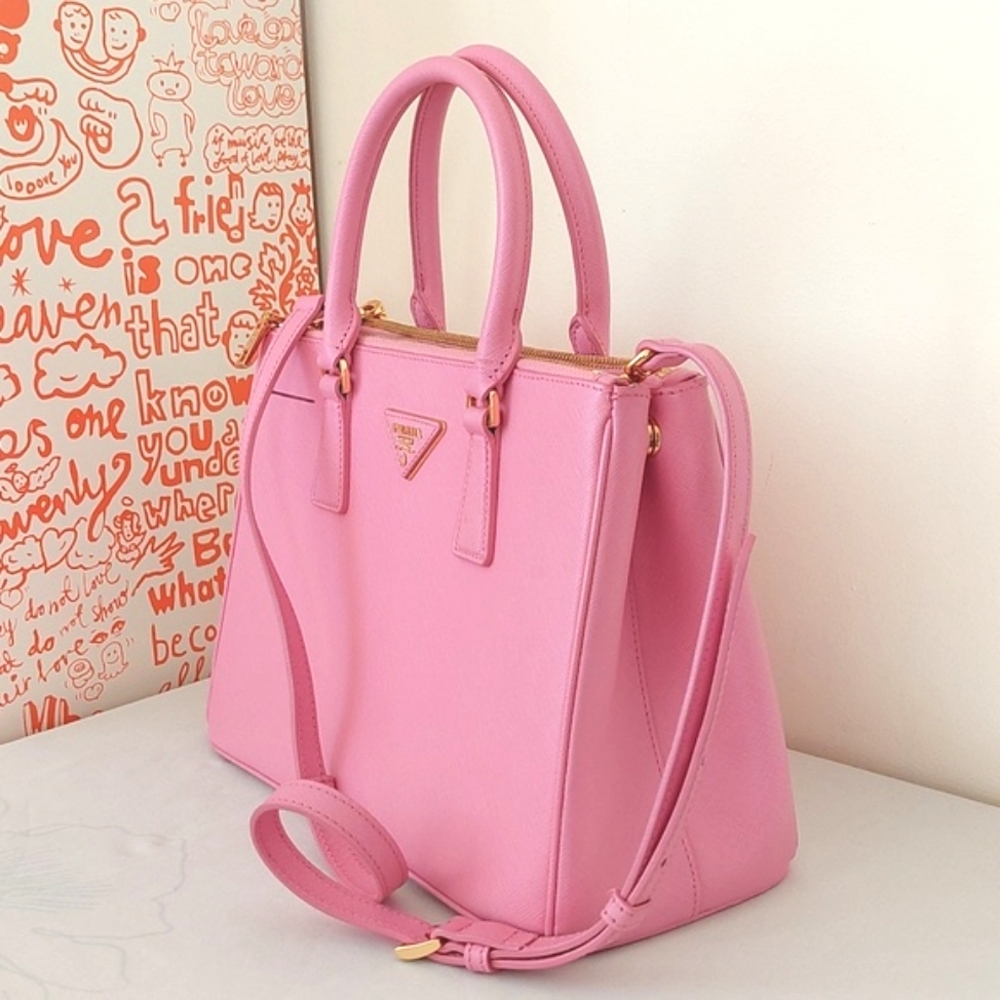 Prada pink Galleria Saffiano leather bag - Picture 3 of 17